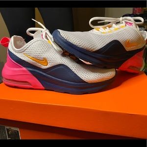 Nike Air Max Bella TR 2